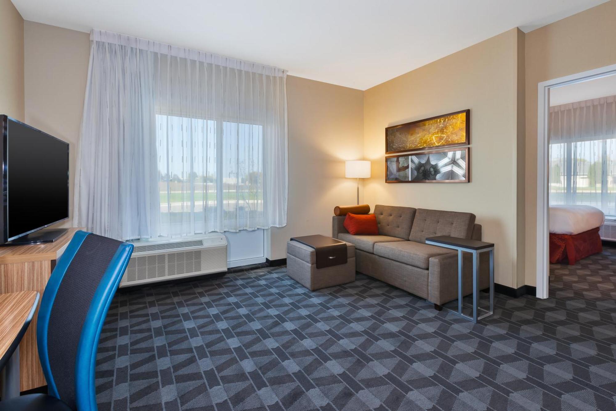Towneplace Suites By Marriott Grand Rapids Airport Southeast المظهر الخارجي الصورة