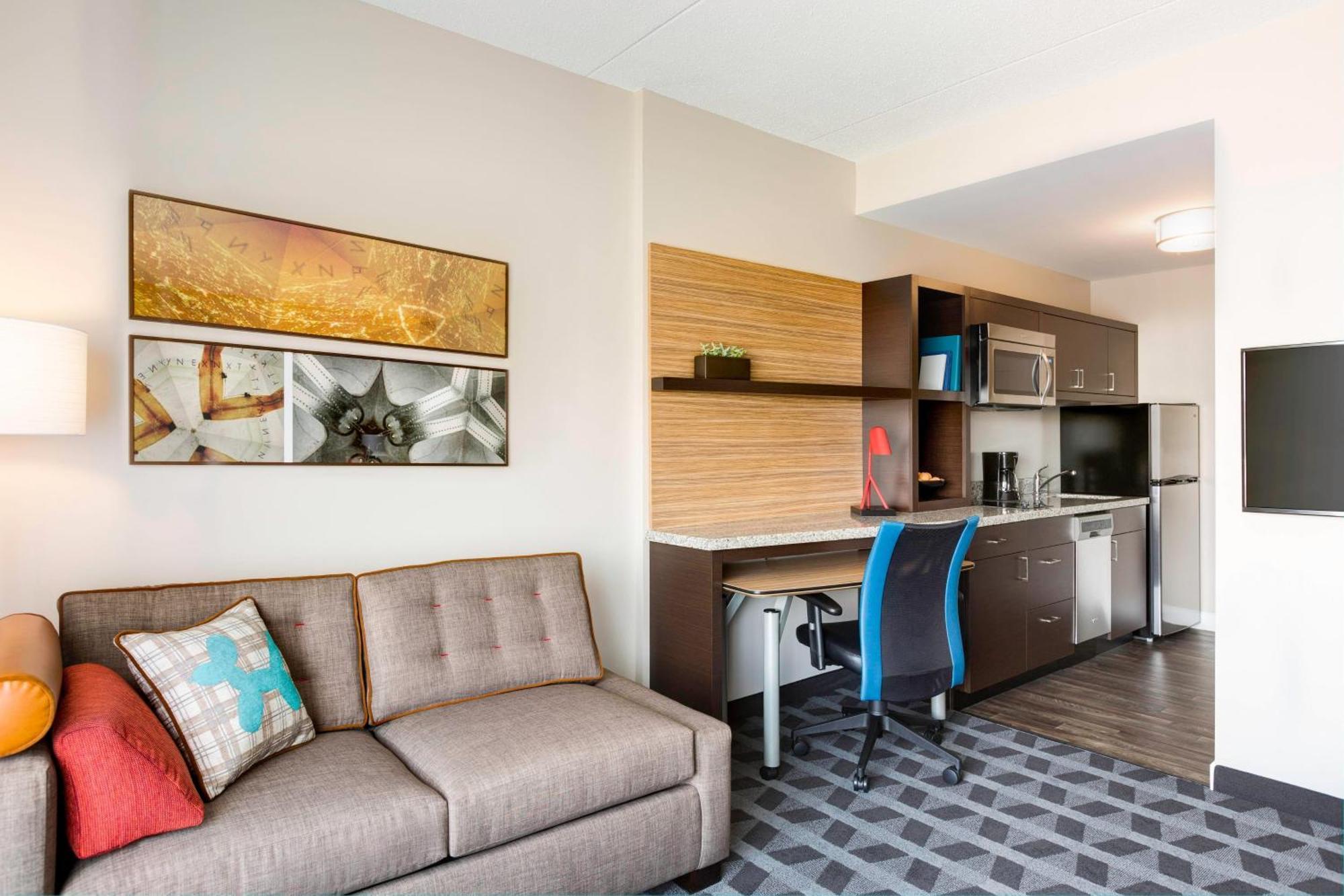 Towneplace Suites By Marriott Grand Rapids Airport Southeast المظهر الخارجي الصورة